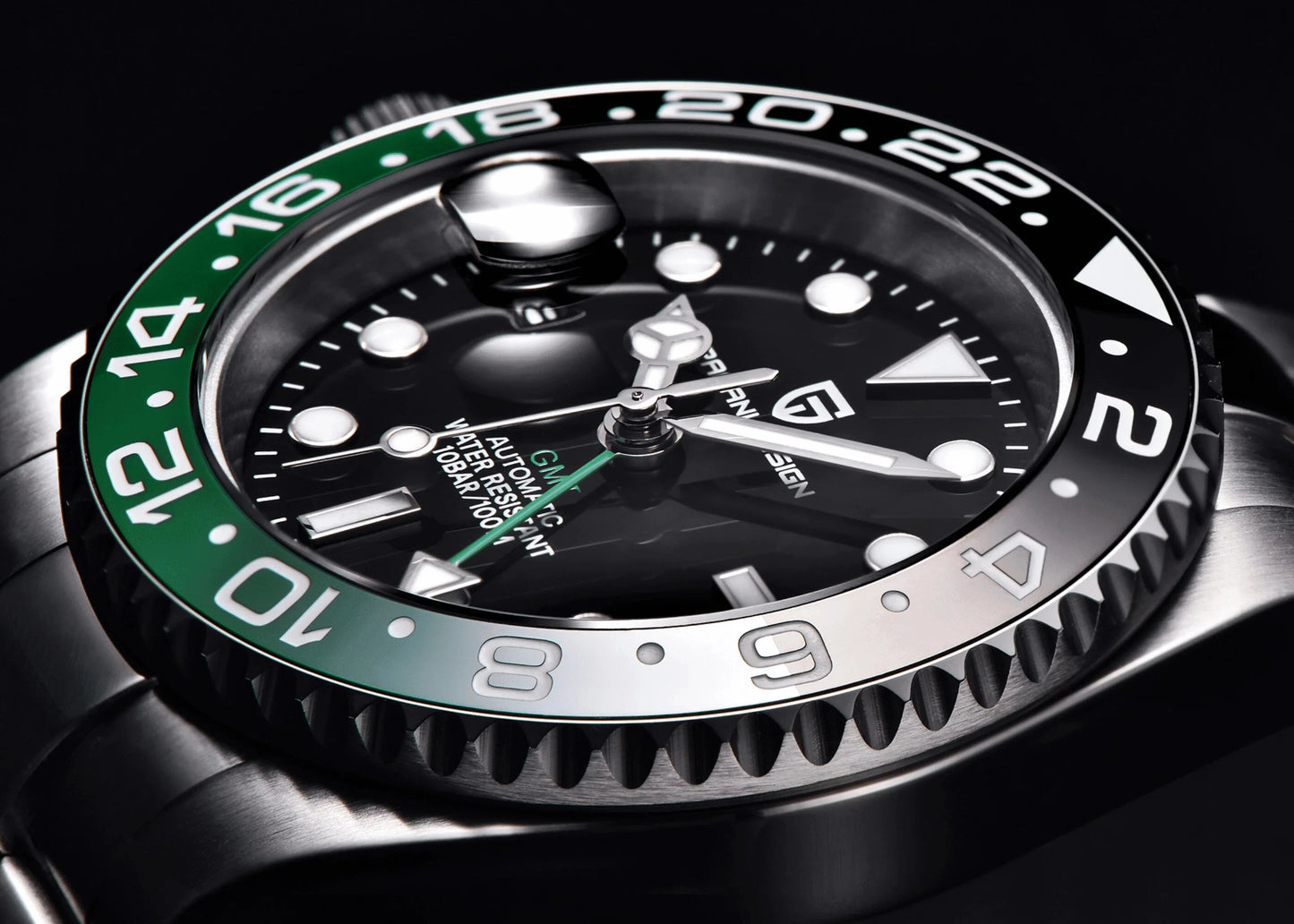 Side profile of Pagani Sprite GMT with jubilee bracelet