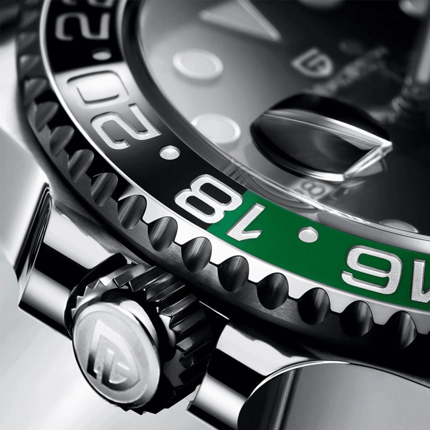 Green-black Sprite bezel and crown close-up