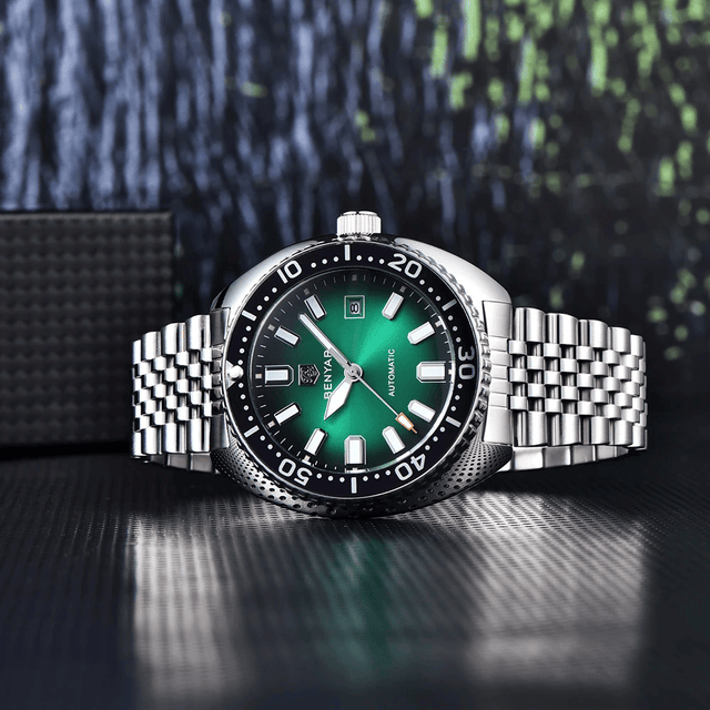 Benyar 5211 automatic dive watch on wrist with stainless steel bracelet