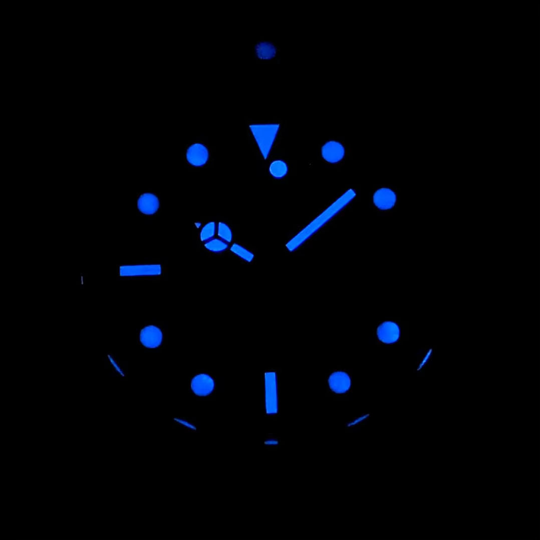 Luminous triangle marker on Pagani Design PD-1661 ceramic diver bezel