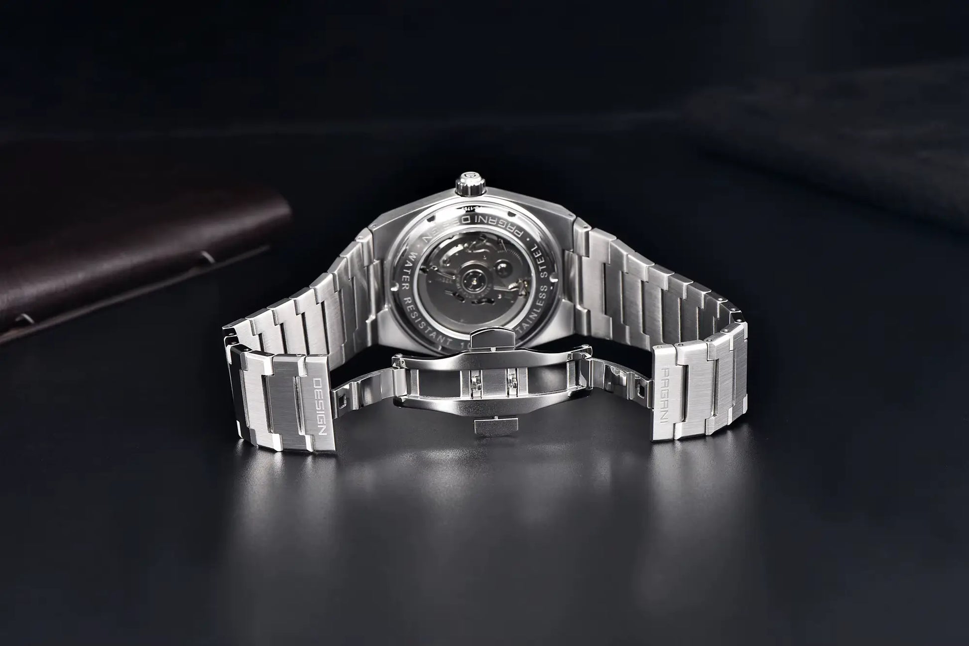 Pagani PD1753 stainless steel clasp detail premium watch