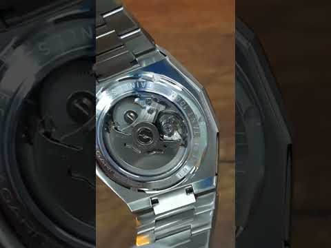 360-degree video of Pagani Design PD-1673 Royal Oak homage automatic watch with stainless steel strap and blue dial."