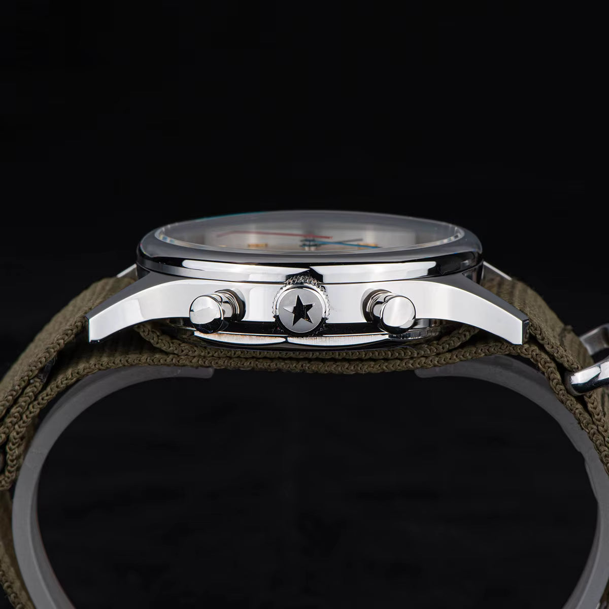 Seagull 1963 crown with engraved star logo close up macro shot